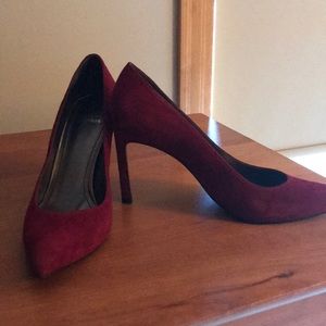 Stuart Weitzman. red shade pumps